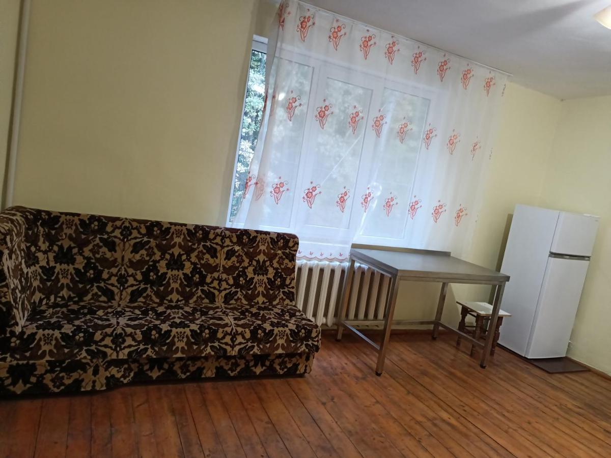 Krone Hostel Užhorod Exteriér fotografie