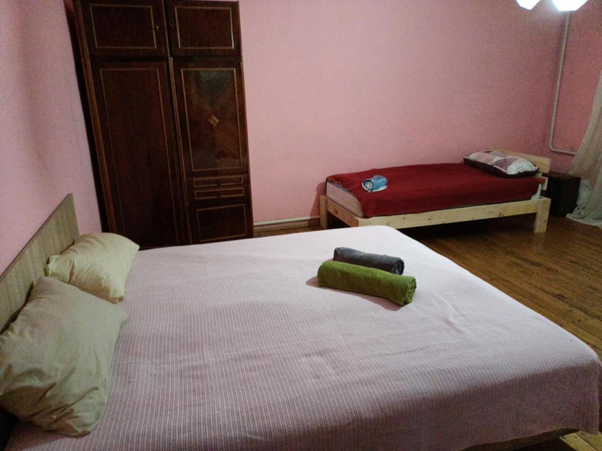 Krone Hostel Užhorod Exteriér fotografie