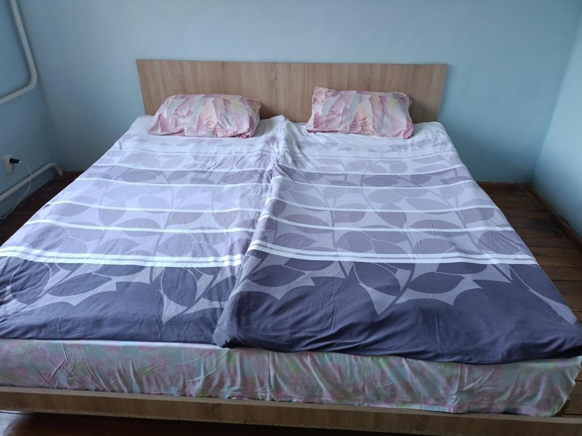 Krone Hostel Užhorod Exteriér fotografie