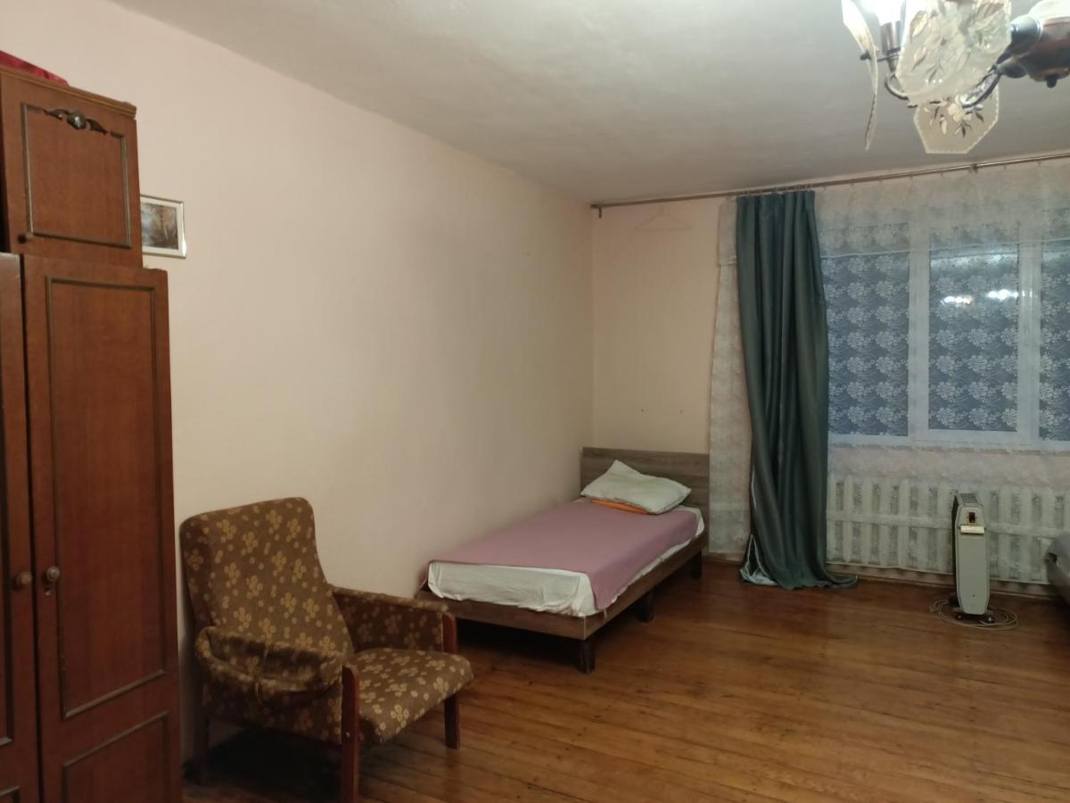 Krone Hostel Užhorod Exteriér fotografie