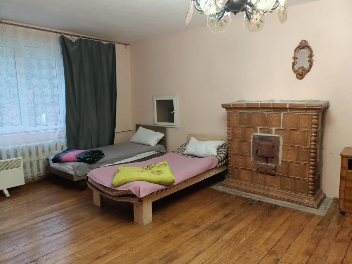 Krone Hostel Užhorod Exteriér fotografie