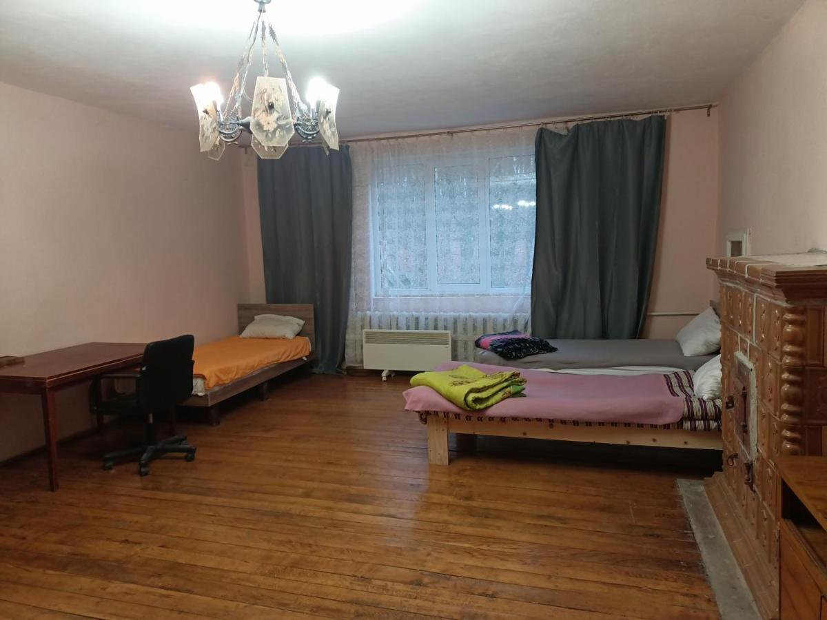 Krone Hostel Užhorod Exteriér fotografie
