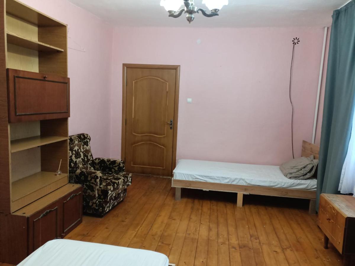 Krone Hostel Užhorod Exteriér fotografie