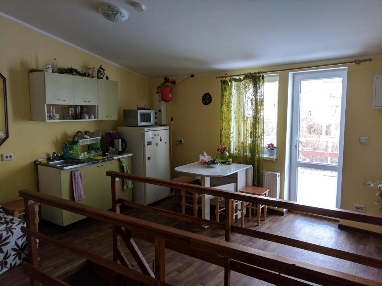 Krone Hostel Užhorod Exteriér fotografie